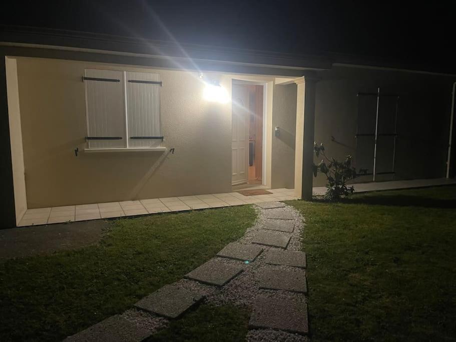 La Balneaire Maison De Standing Tout Confort Boisseuil Екстериор снимка
