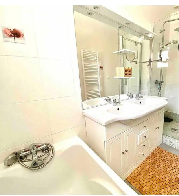La Balneaire Maison De Standing Tout Confort Boisseuil Екстериор снимка
